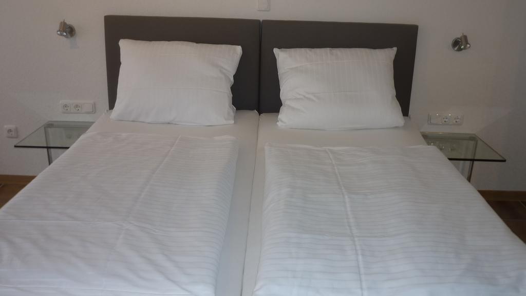 Forsthaus Alter Foerster Otel Bad Oeynhausen Dış mekan fotoğraf