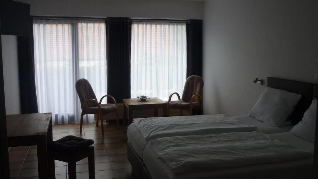 Forsthaus Alter Foerster Otel Bad Oeynhausen Dış mekan fotoğraf