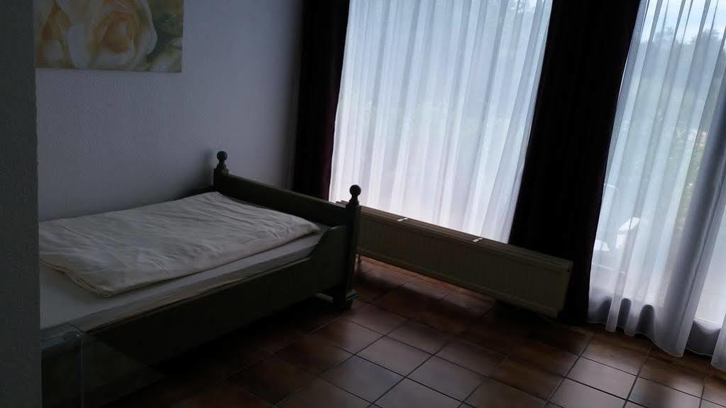 Forsthaus Alter Foerster Otel Bad Oeynhausen Dış mekan fotoğraf