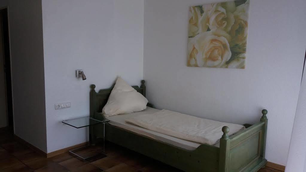Forsthaus Alter Foerster Otel Bad Oeynhausen Dış mekan fotoğraf