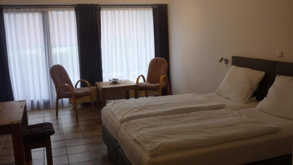 Forsthaus Alter Foerster Otel Bad Oeynhausen Dış mekan fotoğraf