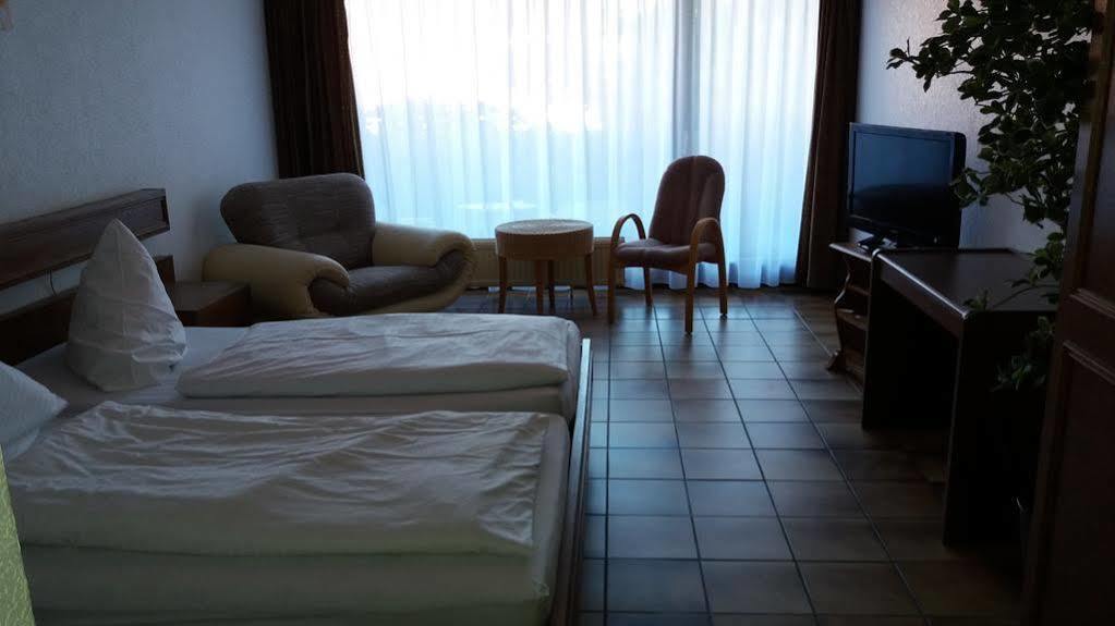 Forsthaus Alter Foerster Otel Bad Oeynhausen Dış mekan fotoğraf