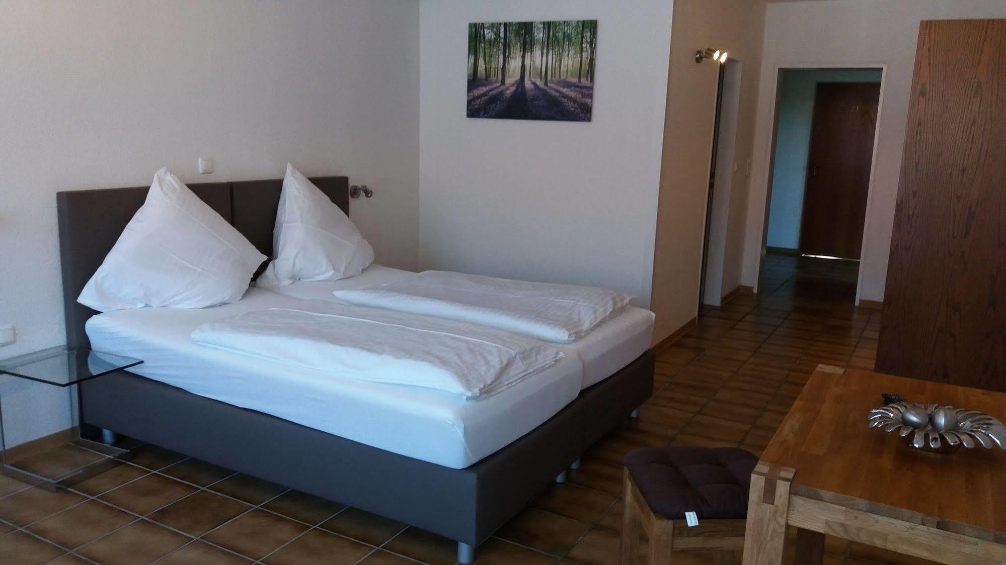 Forsthaus Alter Foerster Otel Bad Oeynhausen Dış mekan fotoğraf